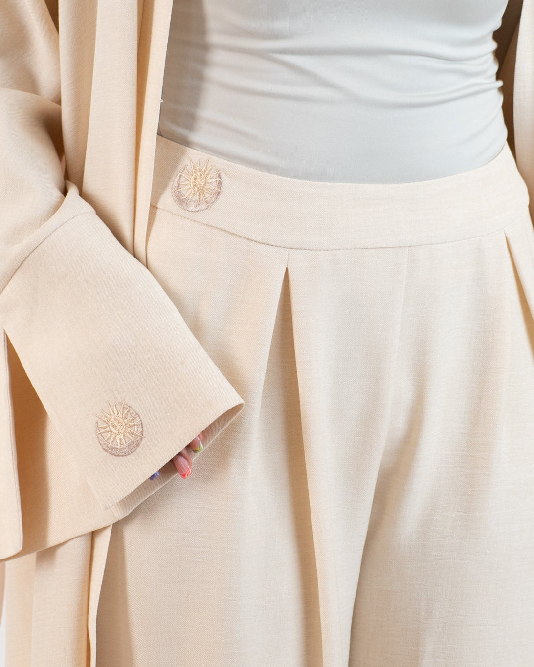 Hadeel Abaya - Almond