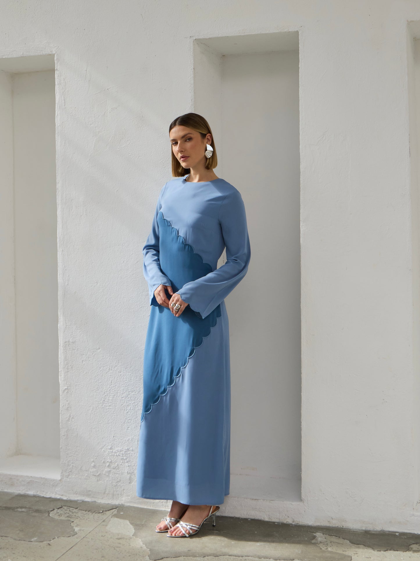 Manar Abaya - Persian Blue