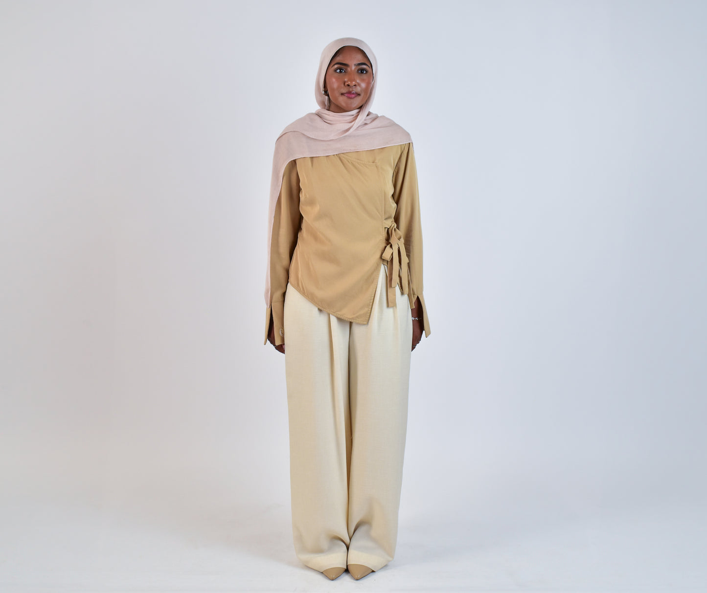 Hadeel Pants - Almond